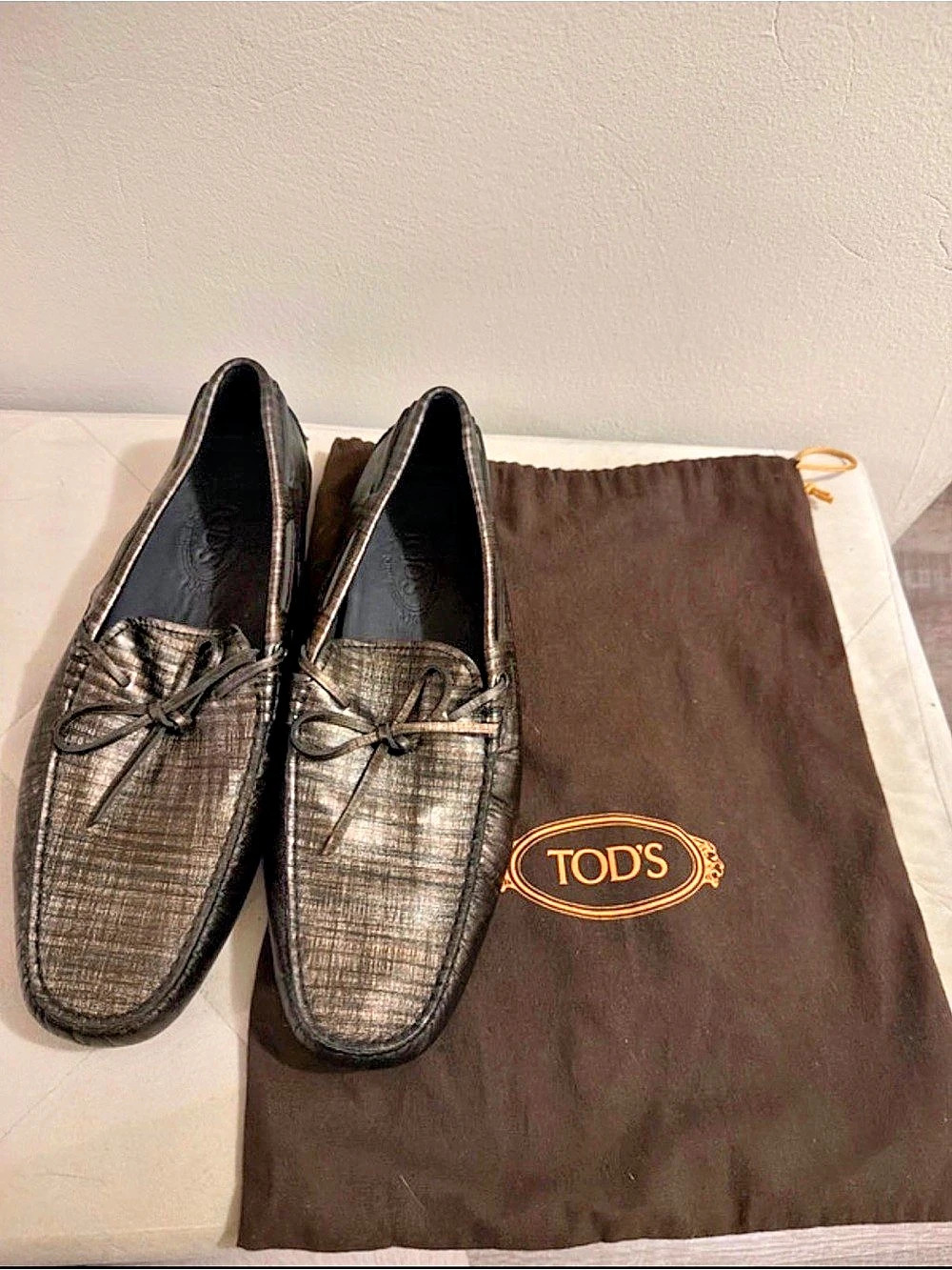 Tod's Gommino Driving Shoes in Metallic Leather Metallic Leather Brown US 10